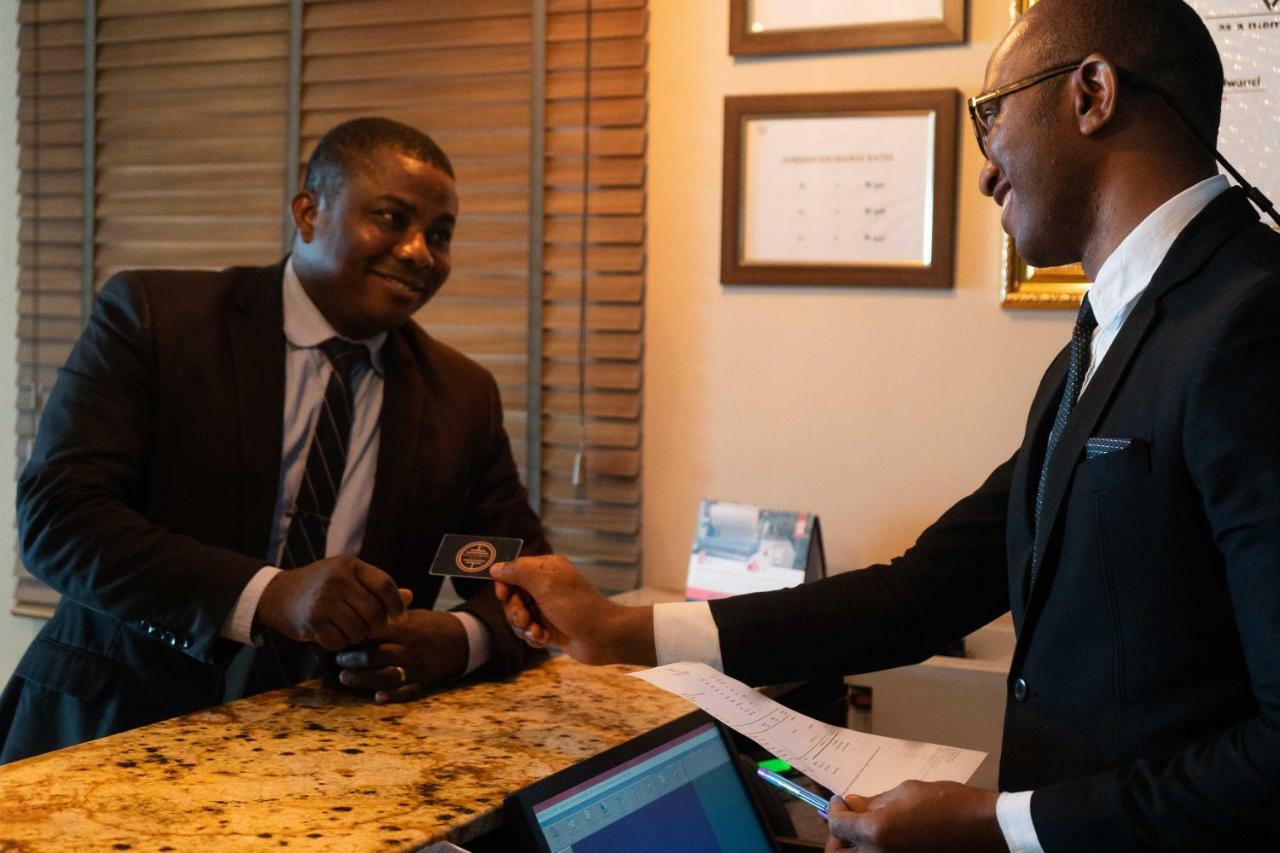 Visa Karena Hotels Port Harcourt Exterior photo