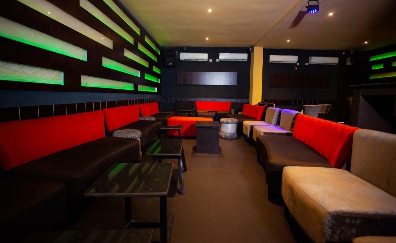 Visa Karena Hotels Port Harcourt Exterior photo